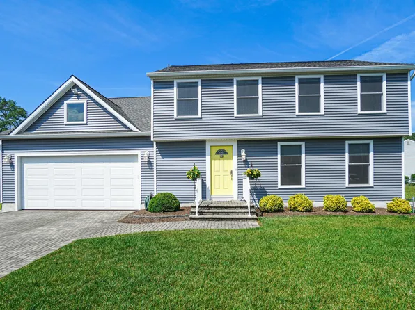 8320 Dubbs Dr, Severn, MD 21144