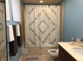 3300 W Dickens Ave #1, Chicago, IL 60647