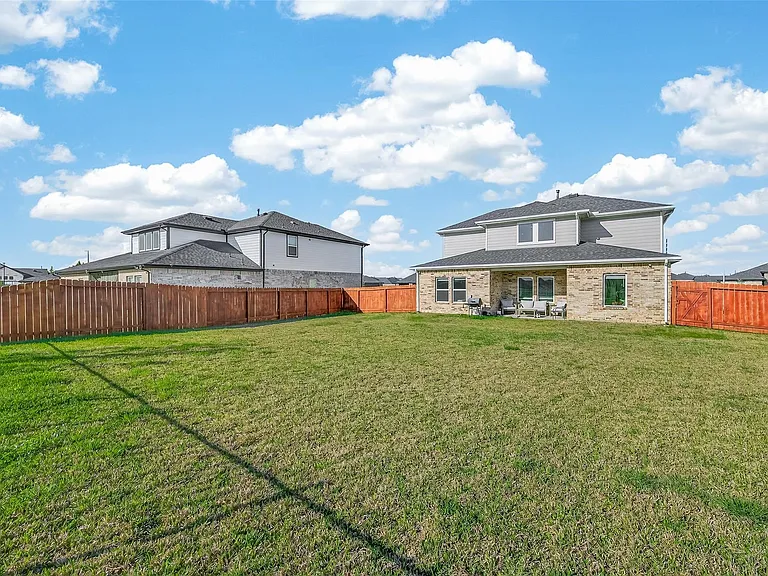 3415 Dursley Landing Ct — Photo 36