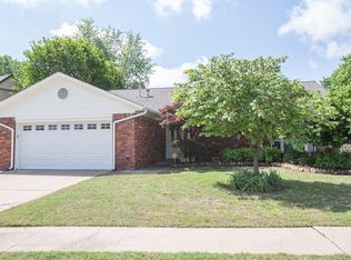 10138 E 28th St, Tulsa, OK 74129
