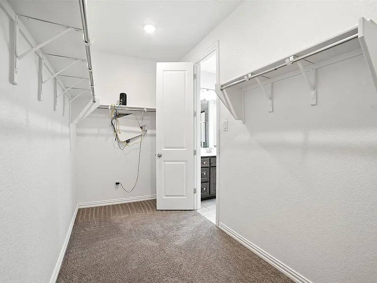 3054 Columbus Loop — Photo 24
