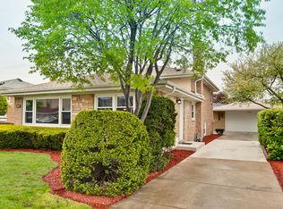 7642 Enfield Ave, Morton Grove, IL 60053