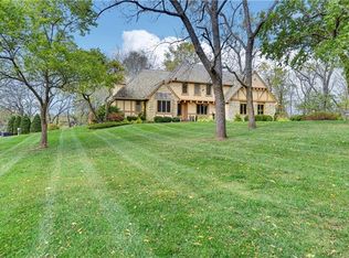 25004 Timberlake Trl, Greenwood, MO 64034
