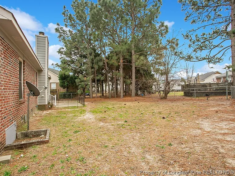5319 Thackeray Dr — Photo 23