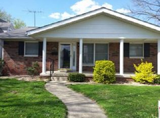 1081 Jefferson St, Carlyle, IL