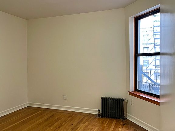 3rd image of 610 W 150th St #3D