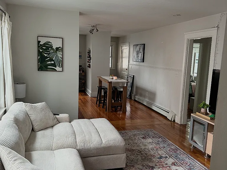 24 Sydney St #1 — Photo 6