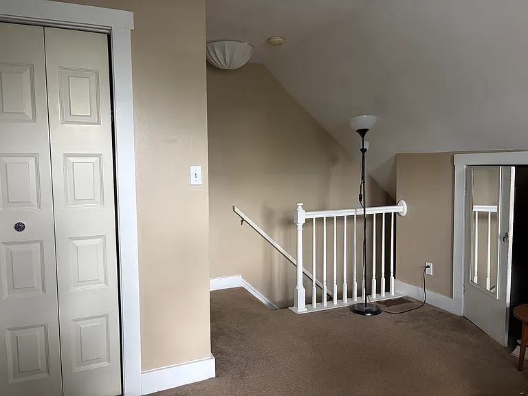 547 S Lazelle St #547 — Photo 6