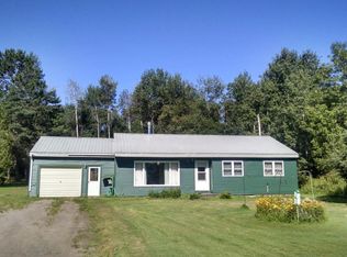 4062 S Riverside Dr, Sault Sainte Marie, MI 49783