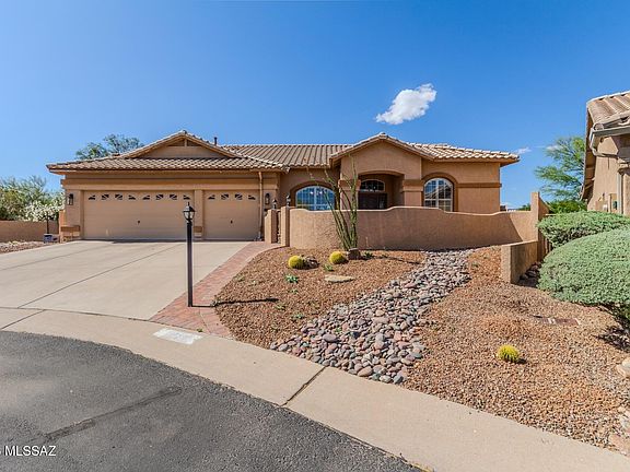 2nd image of 1738 W Lost Moon Ct