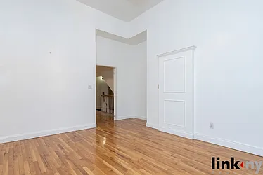 Rented by Link NY Realty