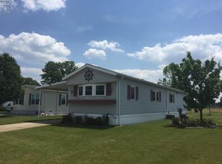 77 E Bass Cir, Marblehead, OH 43440