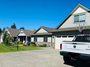 8111 Keanland Park Ln SE, Olympia, WA 98501