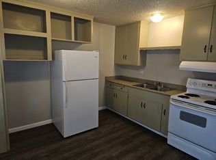 1075 Le Brun Ln #1-4, Redding, CA