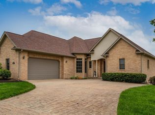 809 Spy Glass Hill Dr, Bedford, IN 47421