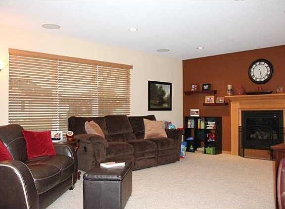 4th image of 7723 Lonetree Ct