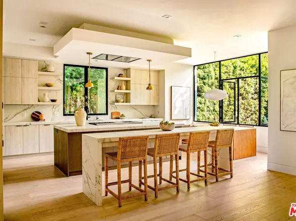 734 18th St, Santa Monica, CA 90402