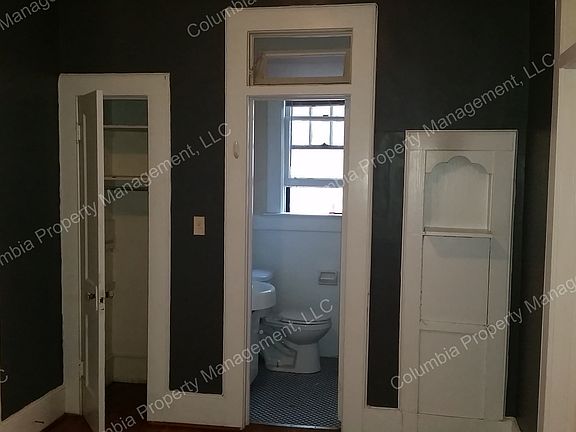 3rd image of 1303 Maple St #R