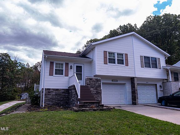 2nd image of 1619 Timberline Dr