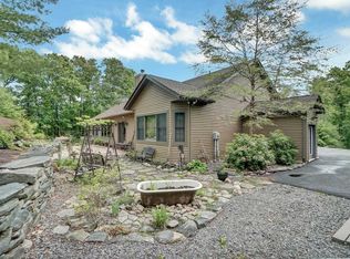 10 Masten Lake Ct, Wurtsboro, NY 12790