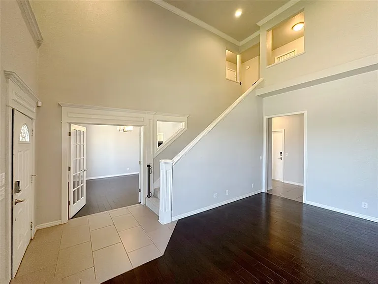2812 Eaton Dr — Photo 8