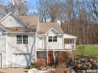 Woods Walk Commons Condominiums, Groton, CT 06340