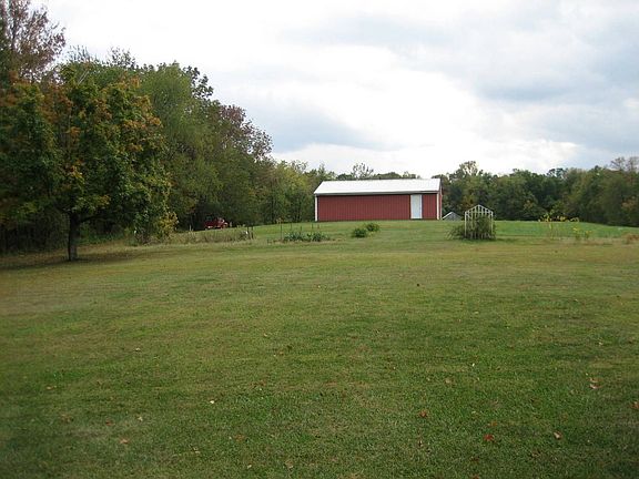 2nd image of 9639 Roley Hills Rd