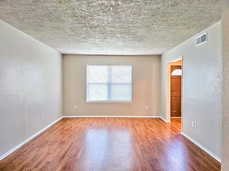 9303 Hammerly Blvd #103 — Photo 6