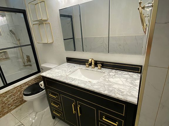 Guest bathroom