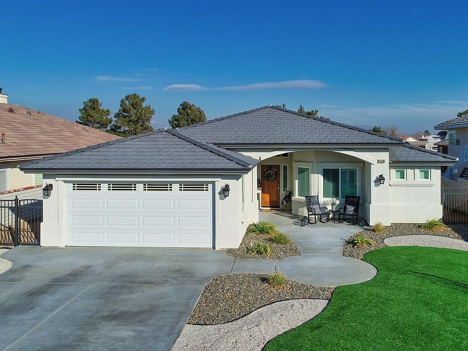 2nd image of 12589 Rain Shadow Rd