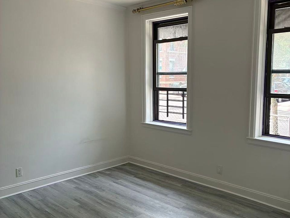 1st image of 6502 Catalpa Ave #1