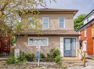 279 William St #2, London, ON N6B 3C2