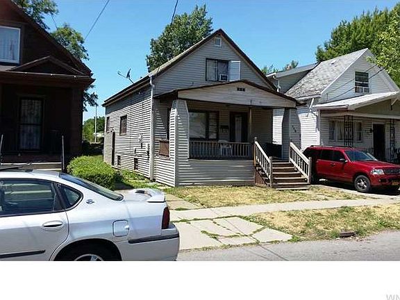 2nd image of 118 Olympic Ave