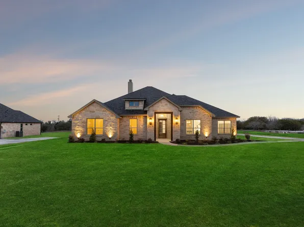 226 Coalson Xing, Azle, TX 76020