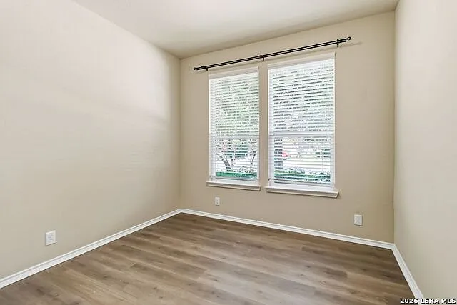 9006 Hubbard Hl — Photo 21