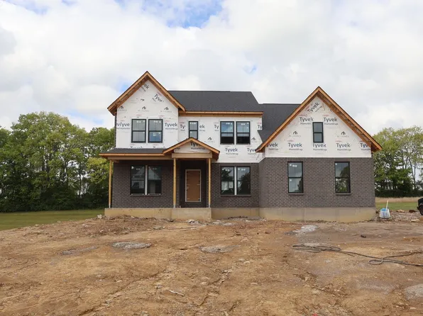 1649 Longmeadow Dr, Lebanon, OH 45036