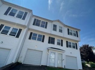 195 Arch St APT 7, Hamden, CT 06514