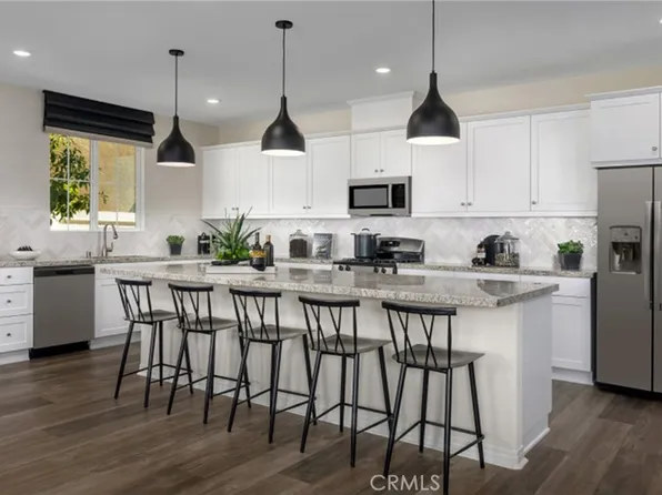 5060 Concho Ct, Hemet, CA 92545