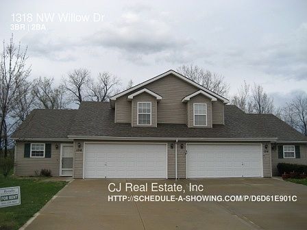 1st image of 1318 NW Willow Dr