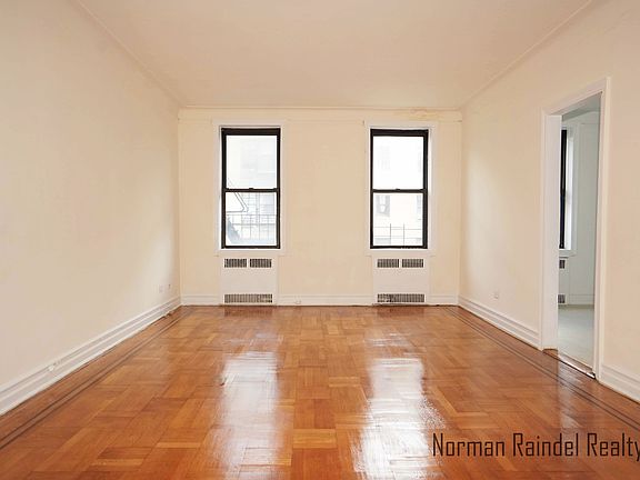 3rd image of 150 E 18th St APT 4D