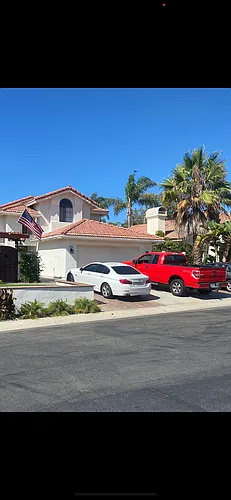 742 Poinsettia Park S Photo 1