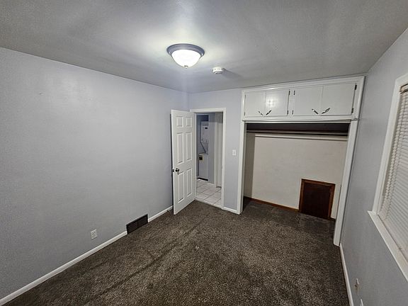 3rd image of 1622 Acoma Dr #1624