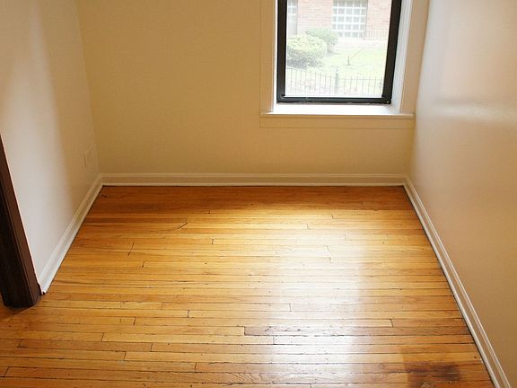 4th image of 2700 N Spaulding Ave #3306-2R