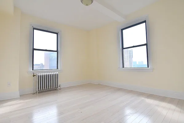 Rented by Bohemia Realty Group | media 13