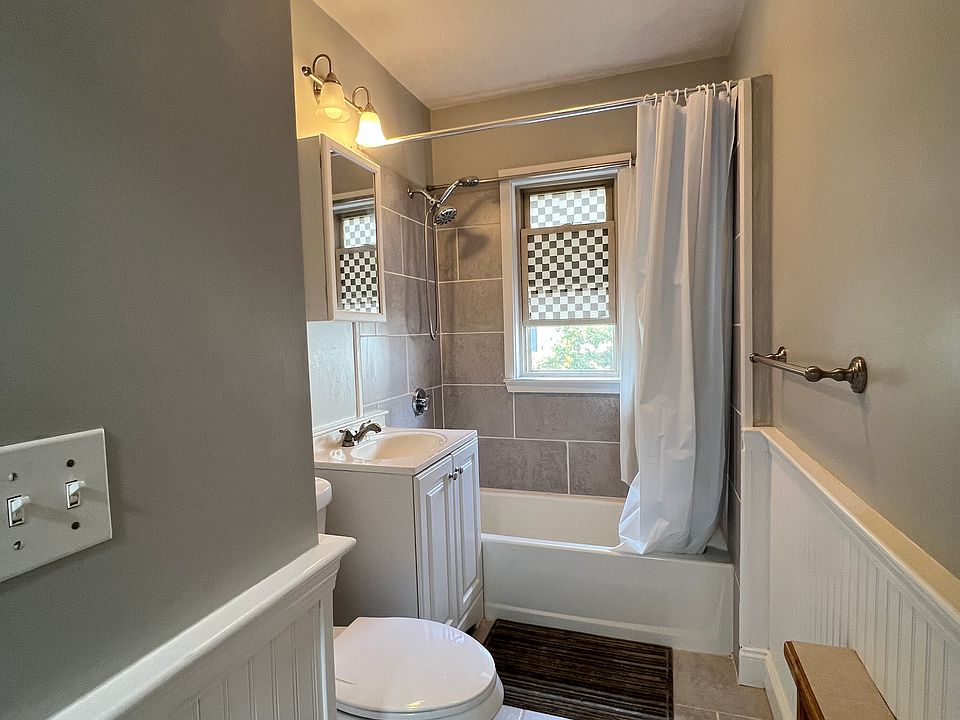 222224 Granite St Quincy MA Zillow