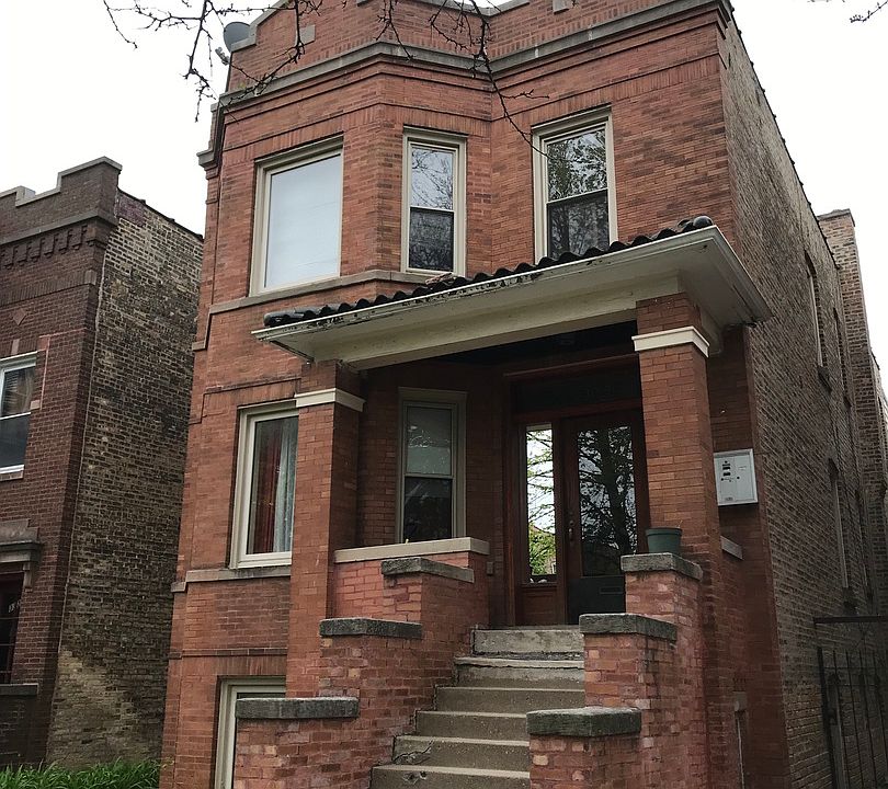 1st image of 3330 N Avers Ave APT 2