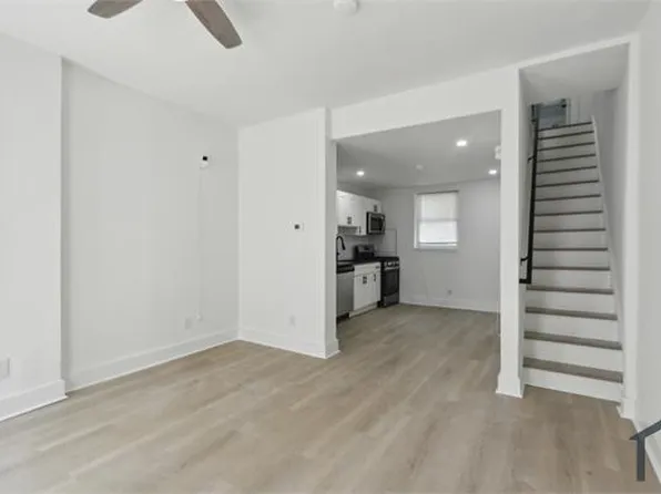 1328 S Hollywood St, Philadelphia, PA 19146