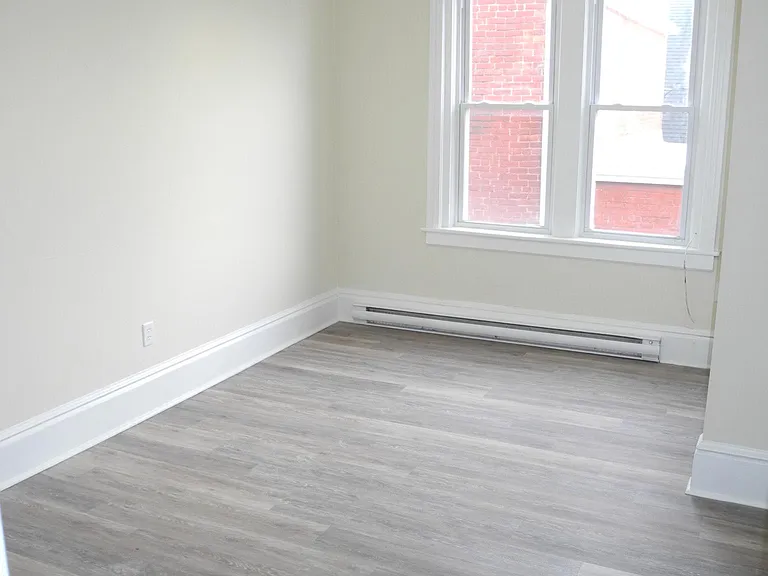 32 S Potomac St #2 — Photo 45