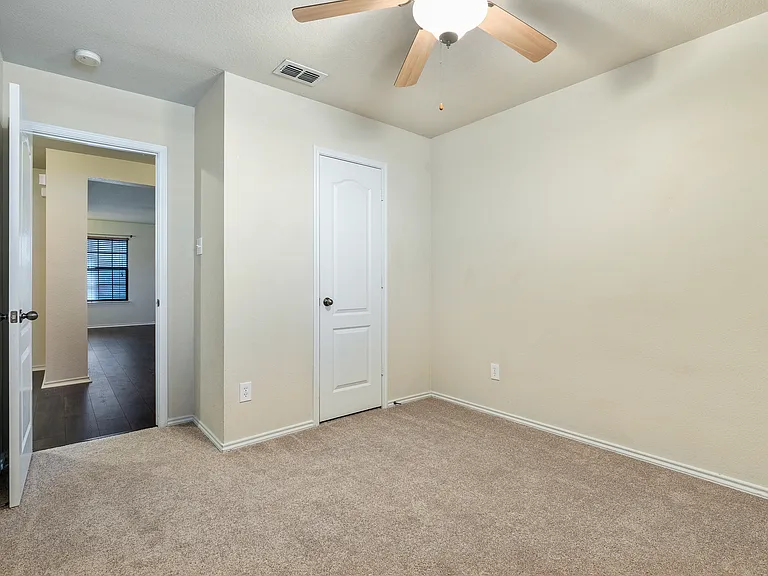 3917 Mantis St — Photo 17