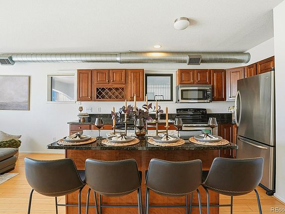 5th image of 3195 Blake Street #104